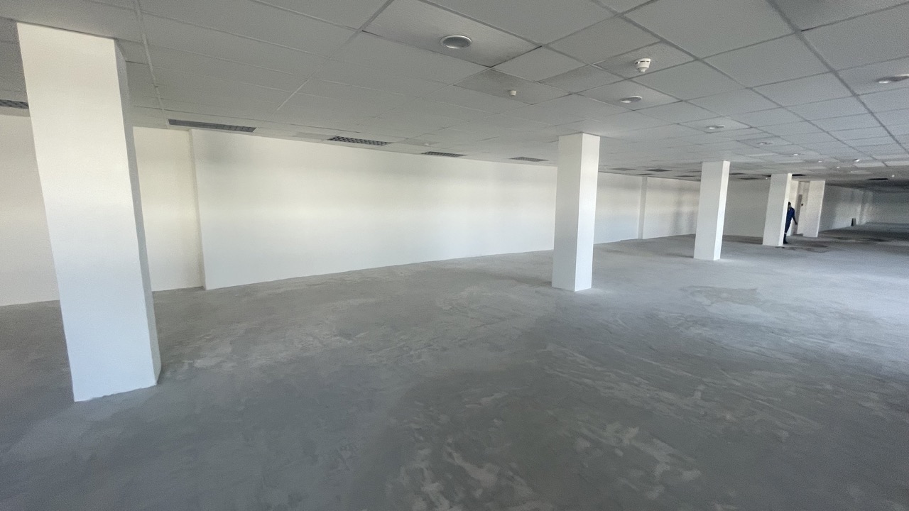 To Let commercial Property for Rent in Athlone Western Cape